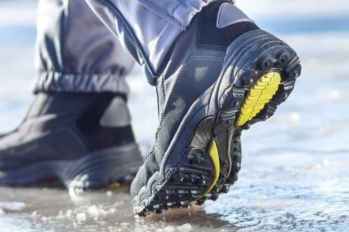 5 Jenis Safety Shoes terbaik di Indonesia