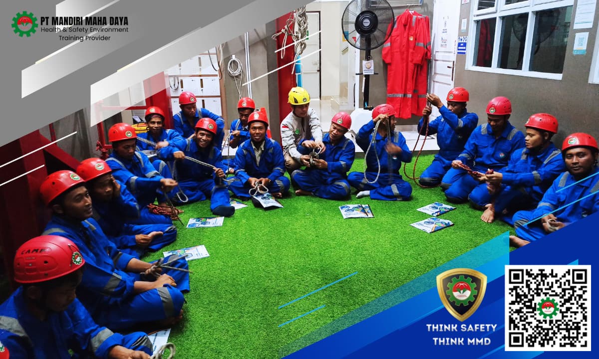 Ikuti Pelatihan K3 Ketinggian BNSP PT Mandiri Maha Daya